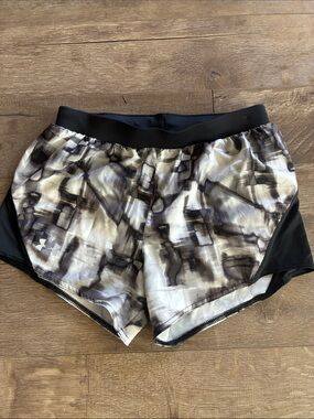 Women’s Under Armour Bottoms Loose Heat Gear Size Small